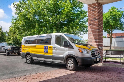 Sleep Inn & Suites Airport image 5